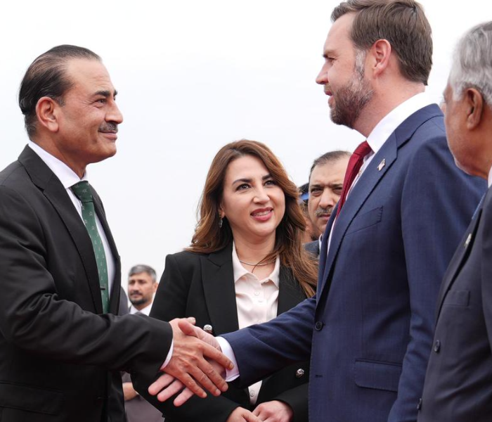 Israel-Iran LIVE: Pakistan Minister, U.S. envoy...