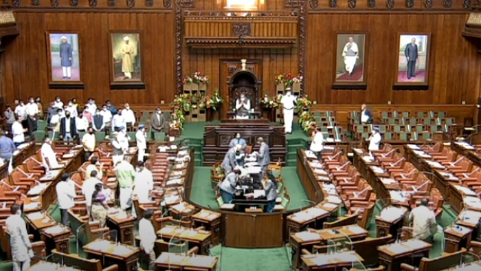 ವಿಪಕ್ಷಗಳ ಗದ್ದಲ; ಮೂರು ದಿನ ಮುಂಚೆಯೇ ವಿಧಾನಮಂಡಲ ಅಧಿವ...