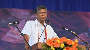 ಕೇಸ್‌ ಇರೋರೆಲ್ಲಾ ರಾಜೀನಾಮೆ ಕೊಡೊದಾದ್ರೆ ಯಾರು ಮಂತ್ರಿ ಆಗಿರಲ್ಲ; ಸತೀಶ್‌ ಜಾರಕಿಹೊಳಿ