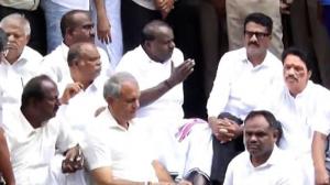 ಸ್ಟಿಂಗ್ ಆಪರೇಷನ್ ಪ್ರಕರಣ: ಜೆಡಿಎಸ್ ಕಾರ್ಯಕರ್ತರ ಟಾರ್ಗೆಟ್ ಆರೋಪ, ಕುಮಾರಸ್ವಾಮಿ ಧರಣಿ